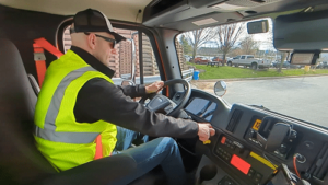 How To Back a Semi Truck and Trailer - [Full Video Training Kit]